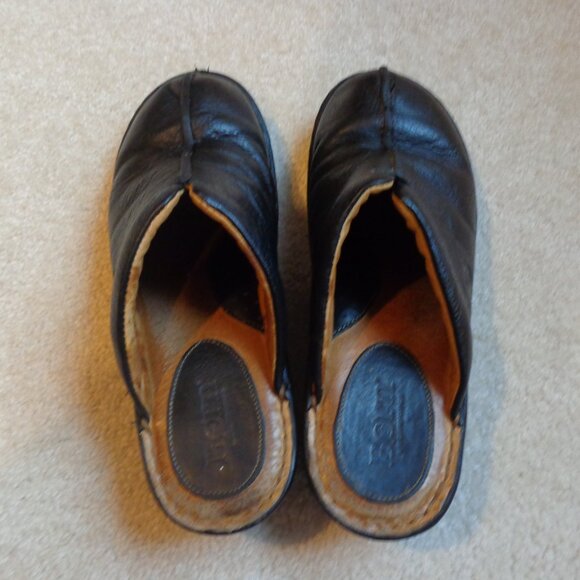 Born Black Pebbled Leather Slip On Clog Sandals Size 8 W3133 Casual Comfort 39 - Picture 2 of 8